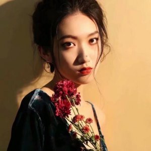 微信最新个性唯美霸气女生头像