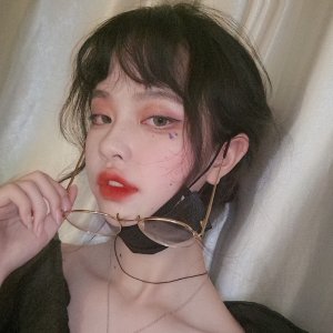 微信潮流个性女生头像