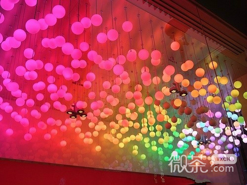 可爱软萌风格的微信最新彩色背景图合集下载