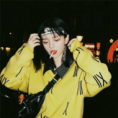 微信最新流行佛系女生头像