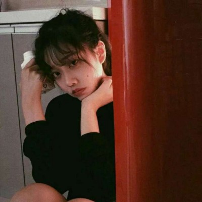 微信气质魅力女生头像