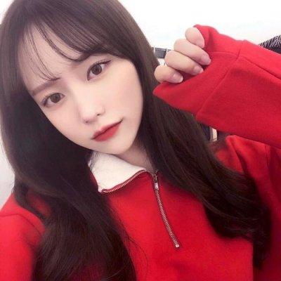 红色系女生微信头像