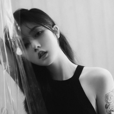 潮流时尚的非主流个性微信女生头像下载