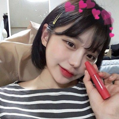 个性微信气质阳光女生头像