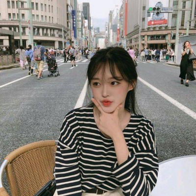 微信简洁软萌女生头像