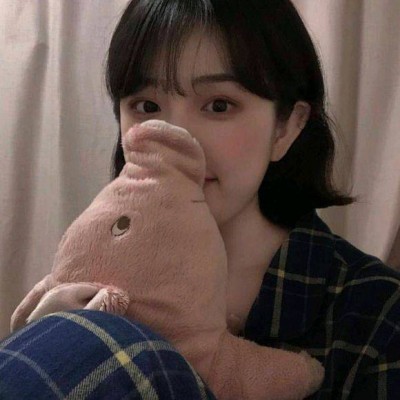 微信简洁软萌女生头像
