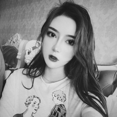 微信高清黑白女生头像