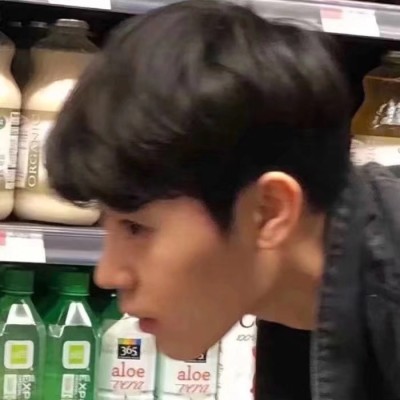 微信气质眼光男生头像