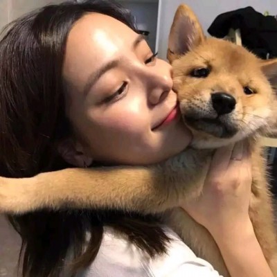 2019情人节伤感女生主题微信头像合集下载