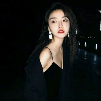 时尚靓丽的非主流微信女生头像合集下载