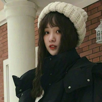 2019清纯可爱的微信女生头像套图下载