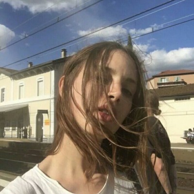 唯美个性微信时尚女生系列头像套图下载
