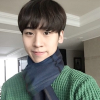 帅气个性男生系列微信头像套图下载