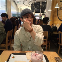 帅气个性男生系列微信头像套图下载