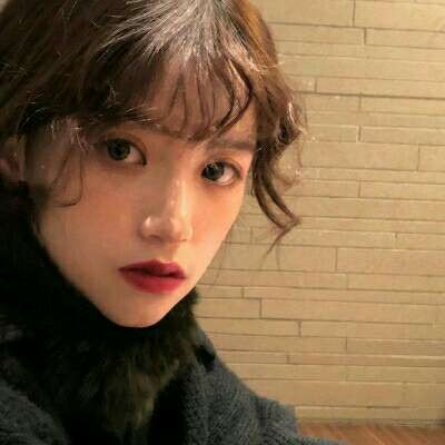 90后可爱女生头系列微信头像合集下载