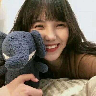 90后可爱女生头系列微信头像合集下载