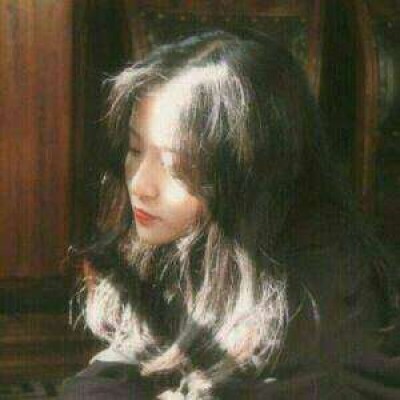 90后可爱女生头系列微信头像合集下载