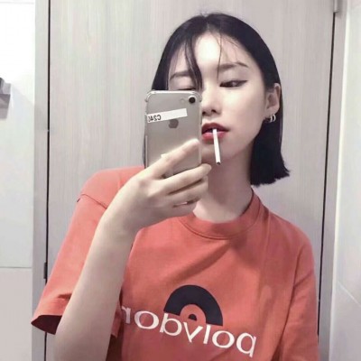 微信简约佛系女生头像