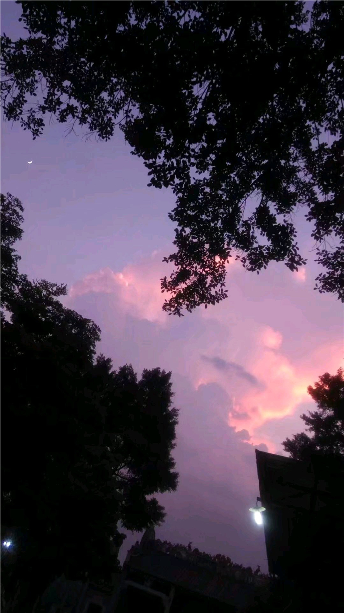 微信唯美天空聊天背景