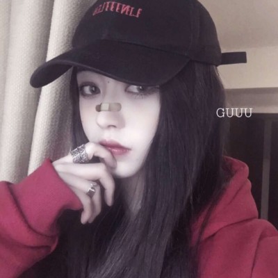 微信网红高冷女生头像