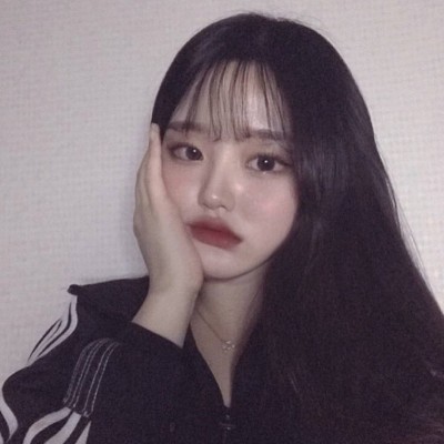 微信网红高冷女生头像