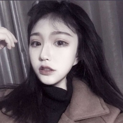 微信网红高冷女生头像