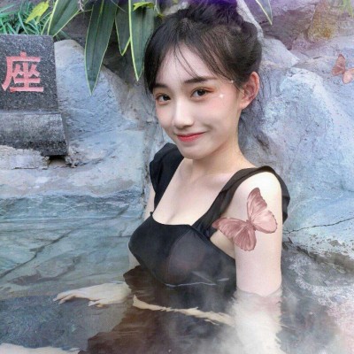 微信搞怪气质女生头像