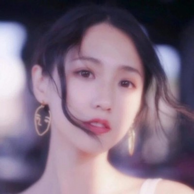 微信气质性感女生头像