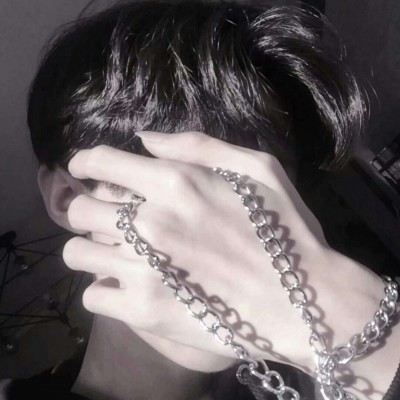 忧郁小忧愁微信个性男生头像合集下载