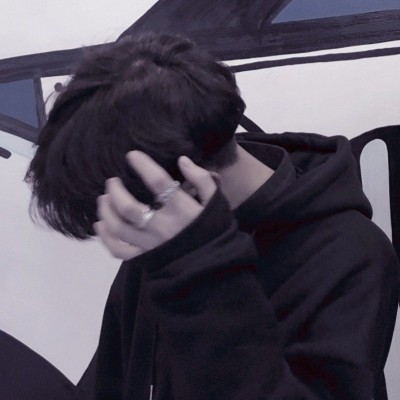 忧郁小忧愁微信个性男生头像合集下载