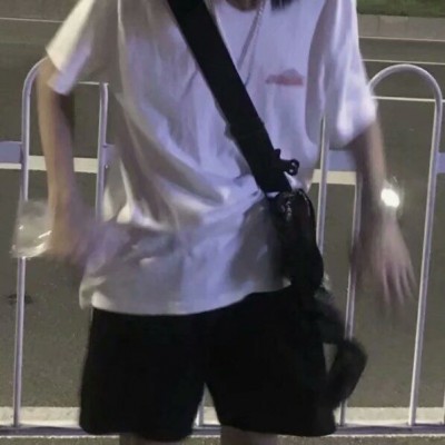 忧郁小忧愁微信个性男生头像合集下载