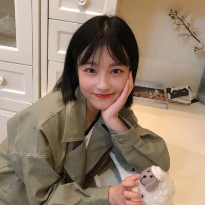 微信最新唯美非主流风格女生头像合集下载