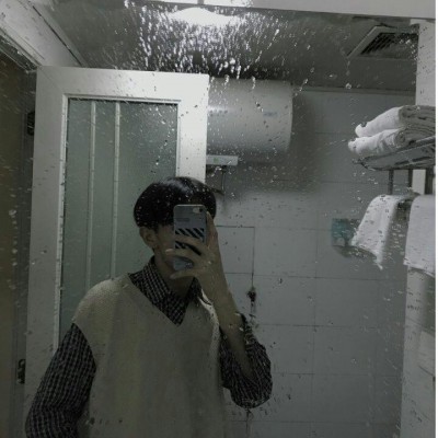 忧郁小忧愁微信个性男生头像合集下载
