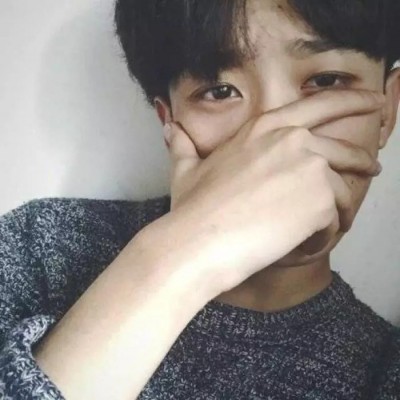 忧郁小忧愁微信个性男生头像合集下载