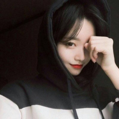 非主流唯美的邻家女孩系列微信头像合集下载