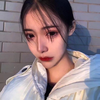 2019微信超有气质的微信长发女生头像合集下载