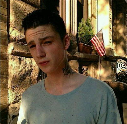 微信霸气冷酷欧美男生头像