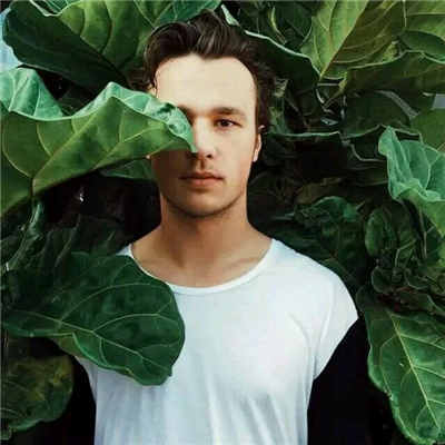 微信霸气冷酷欧美男生头像