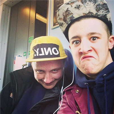 微信霸气冷酷欧美男生头像