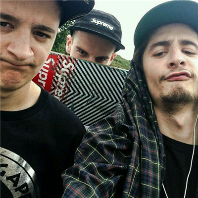 微信霸气冷酷欧美男生头像