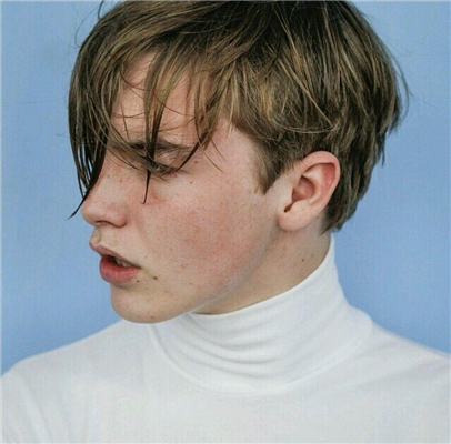 微信霸气冷酷欧美男生头像