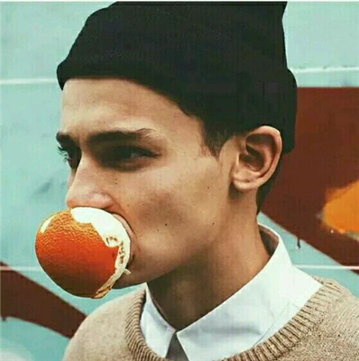 微信霸气冷酷欧美男生头像