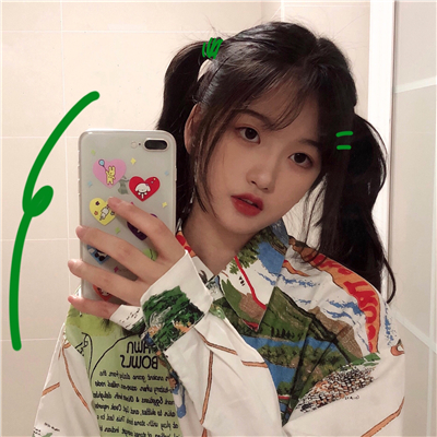 微信时尚迷人性感女生头像