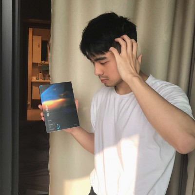 高冷成熟的男生系列微信头像套图下载