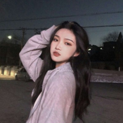 凌乱性感微信女生头像合集下载