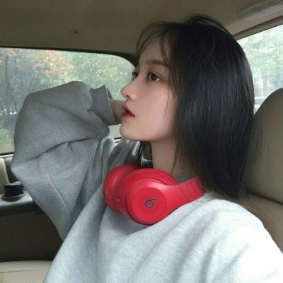 凌乱性感微信女生头像合集下载