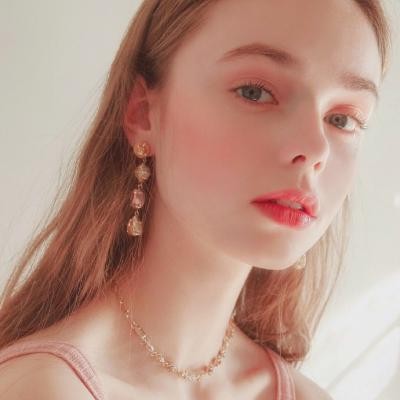 帅气个性的欧美非主流微信女生头像合集下载