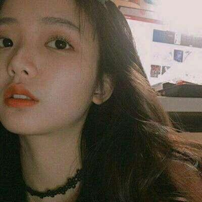 2019微信幸福文雅的女生系列头像合集下载