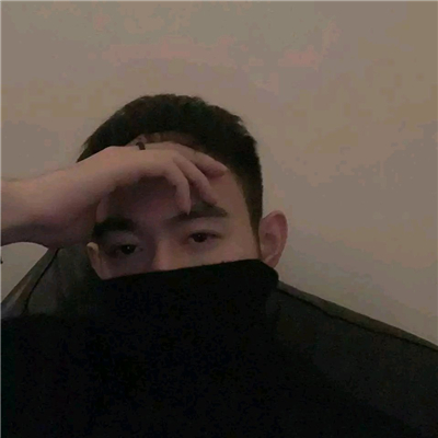 微信性感阳光成熟男生头像