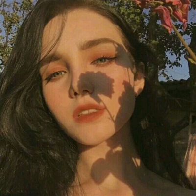 微信时尚靓丽高颜值个性女生头像